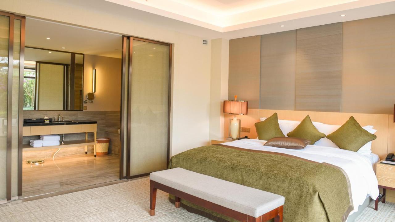 Intercontinental Heilong Lake, An Ihg Hotel Meishan  Екстер'єр фото